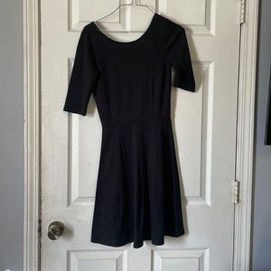 LBD crew neck backless quarter sleeve fit and flare black dress no size tag sexy